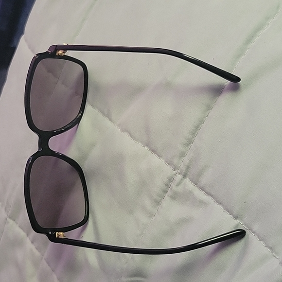MK Sunglasses - Picture 3 of 6